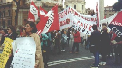 16/10/2000 L'Unicobas Scuola manifesta per una retribuzione europea