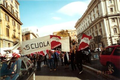Sciopero Generale di Venerd 17 novembre 2006 - Manifestazione a Roma contro i tagli alla scuola previsti dalla legge finanziaria, contro la truffa del silenzio-assenso, contro la mancata abrogazione della controriforma Moratti, della Legge 30 e del pacchetto Treu